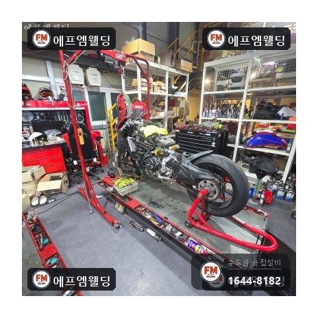 오토바이 엔진 주물 균열 누유 부러진 볼트 제거 알곤 복원 시공 사진 1