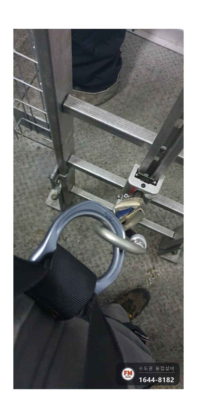풍력발전기 꼭대기 제너레이터 냉각 알루미늄 라디에이터 앞뒤 홈 누수 용접 메움 시공 사진 13