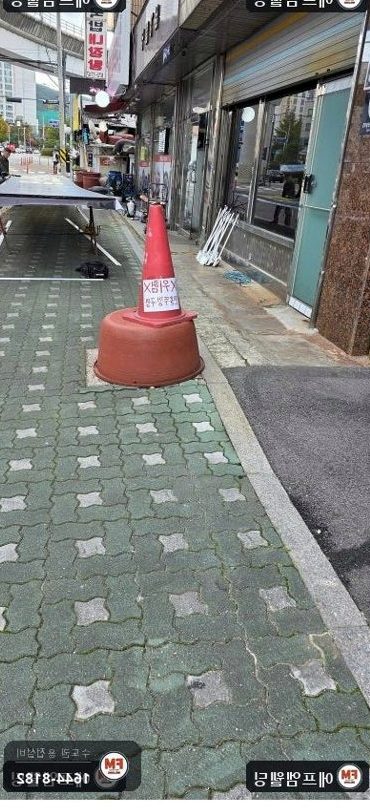 인도 오수관 맨홀 뚜껑 교체 주철 뚜껑 수평 맞춤