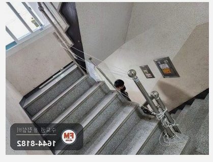 스텐난간용접 에폭시 퍼티 제거 벽부형 앵커 비드 수리 보수
